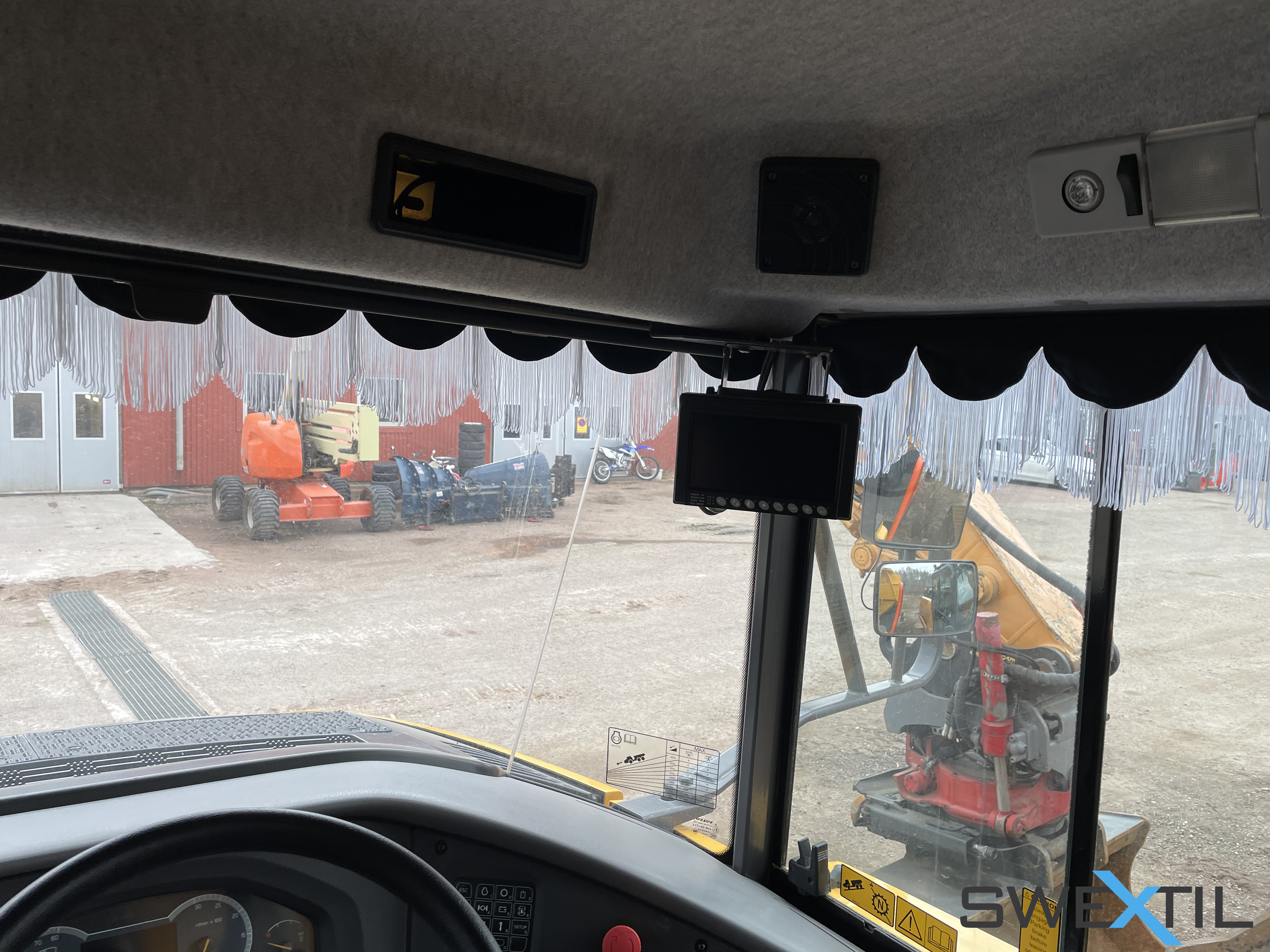 Framrutegardin Volvo Dumper A25-A40 D-E-F-G - 3