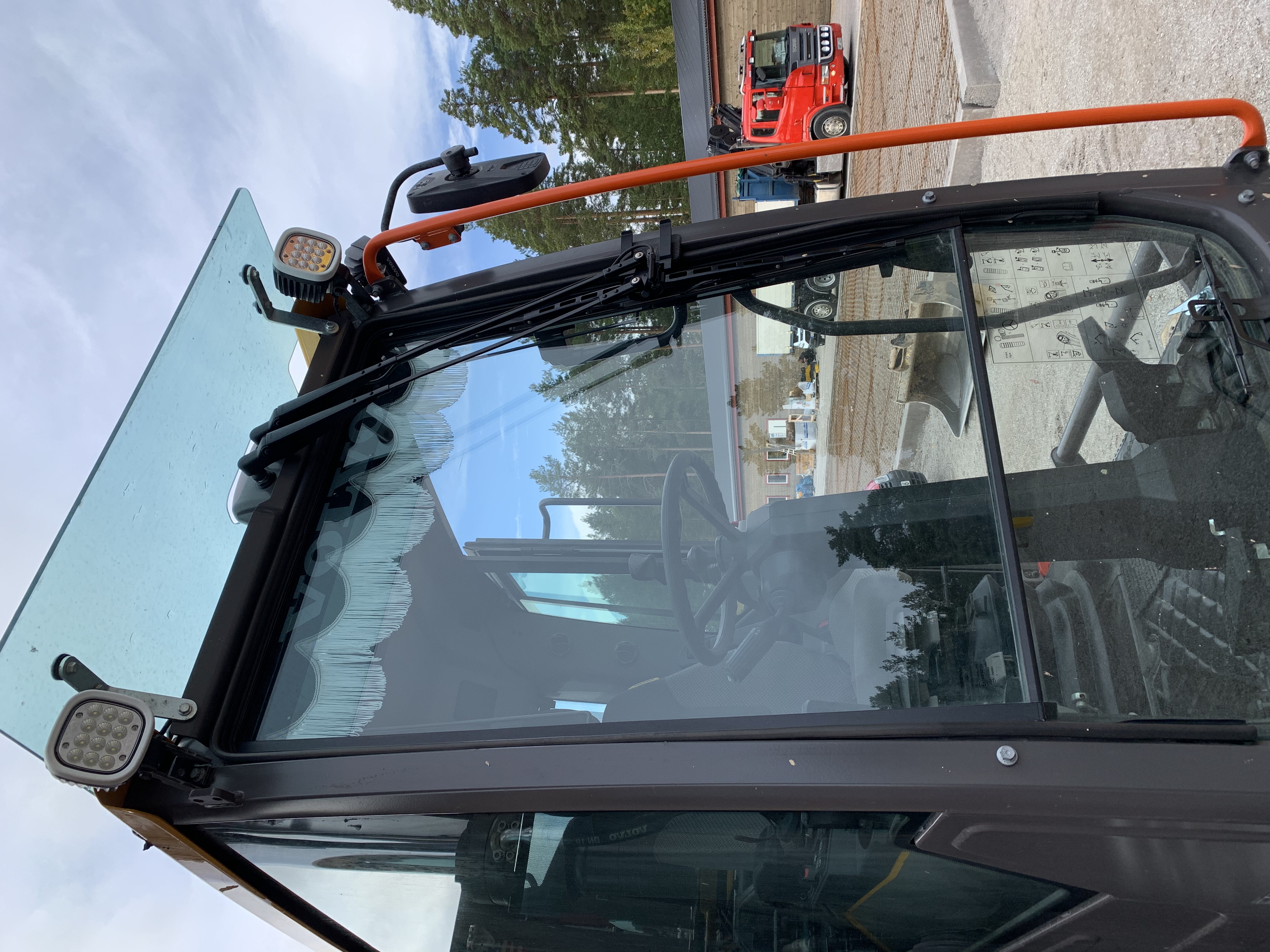 Kurvigframrutegardin Grävmaskin Universal - 3