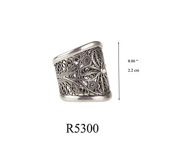 TATOO DELIGHT SHAPED BAND RING