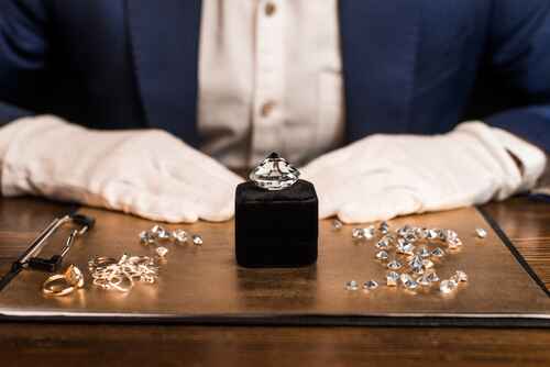 Certifierade diamanter Äkta naturliga diamanter Ej labbodlade