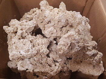Dry rocks Indonesia (price per half-kg)