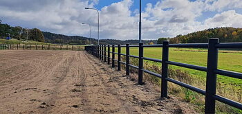 Ridbanestaket 3 slanor komplett med grind