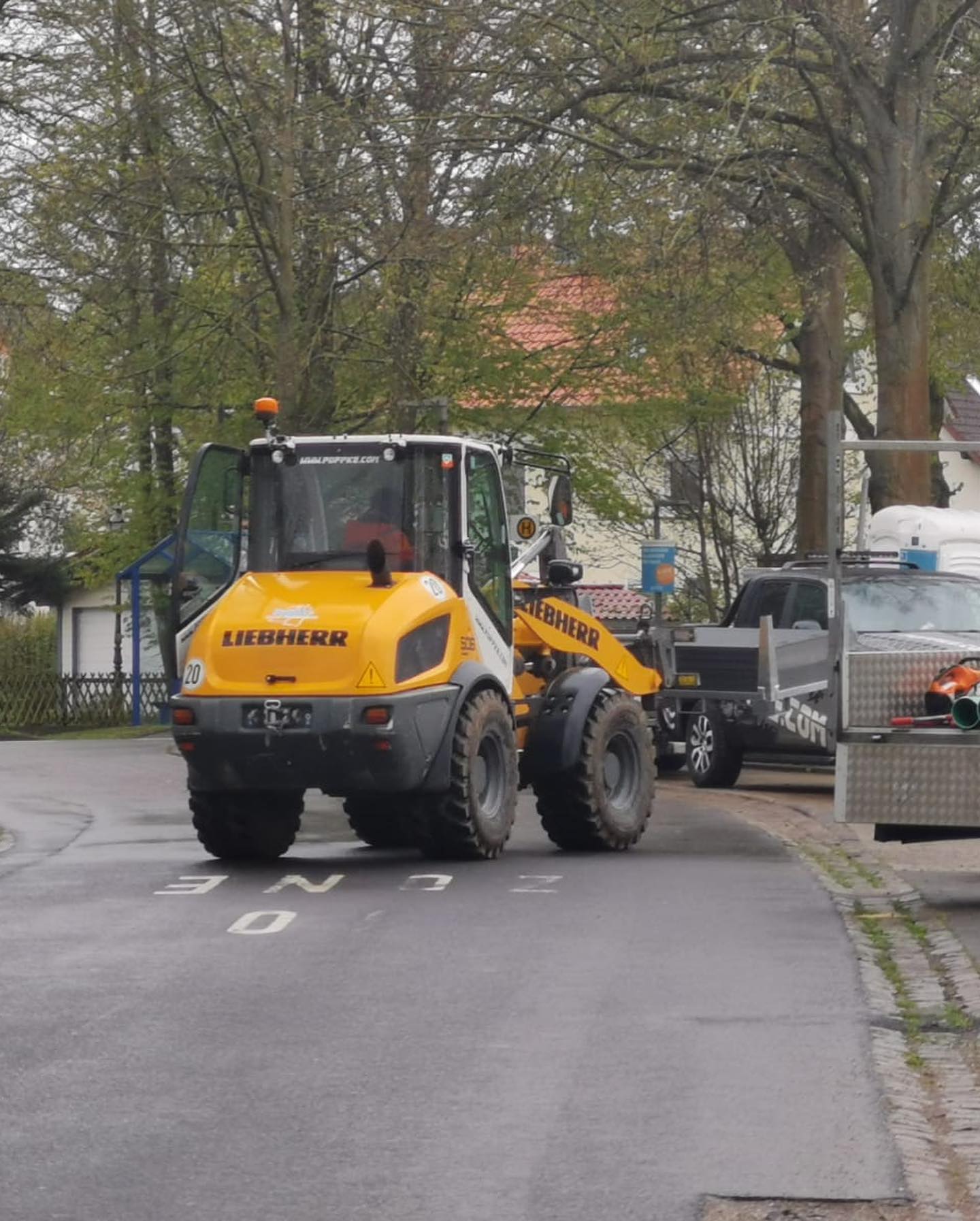 Stålpallar anpassade till våra körplattor  