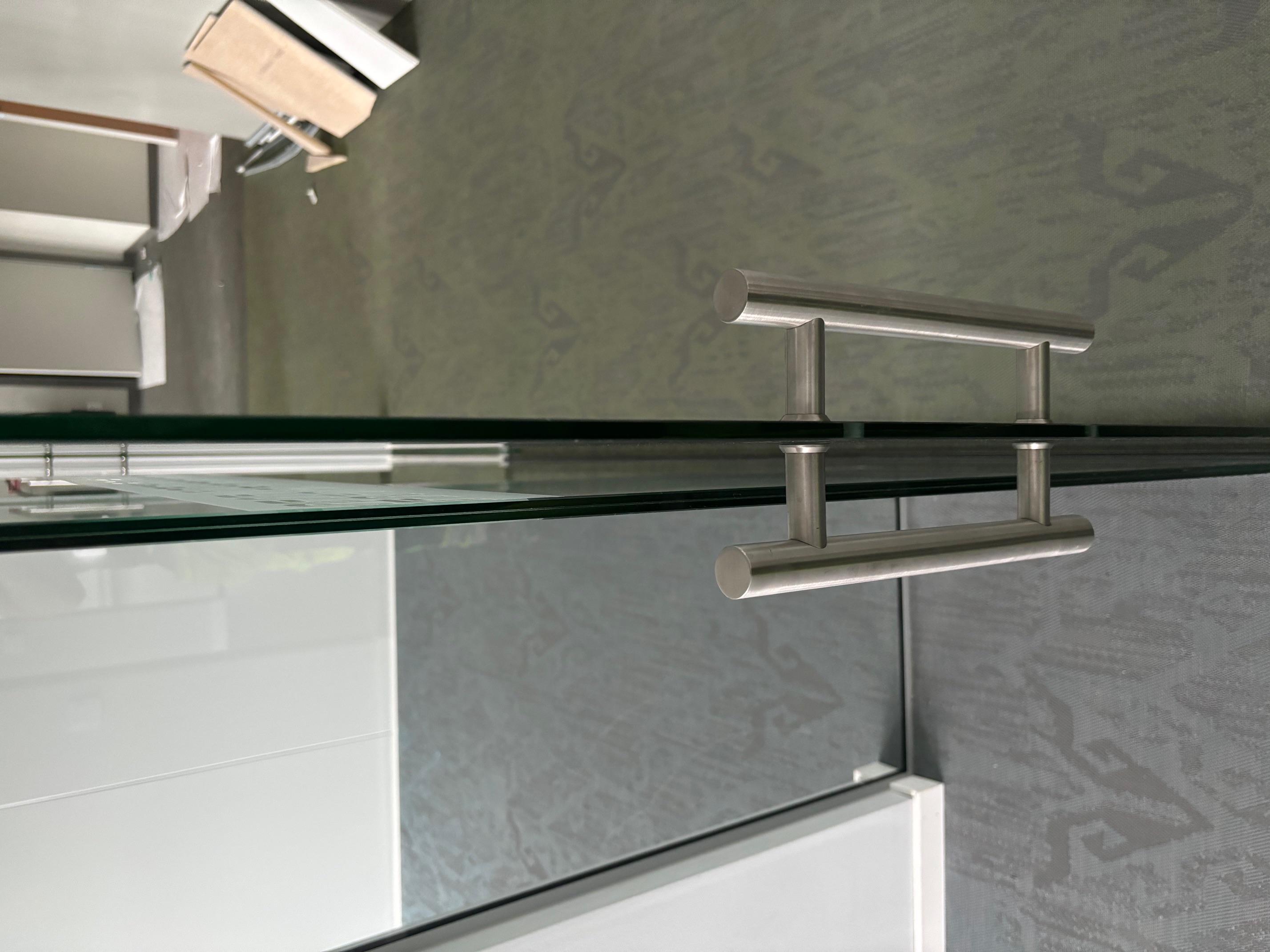 Glasparti med skjutdörr 10mm, 231x253cm - 8