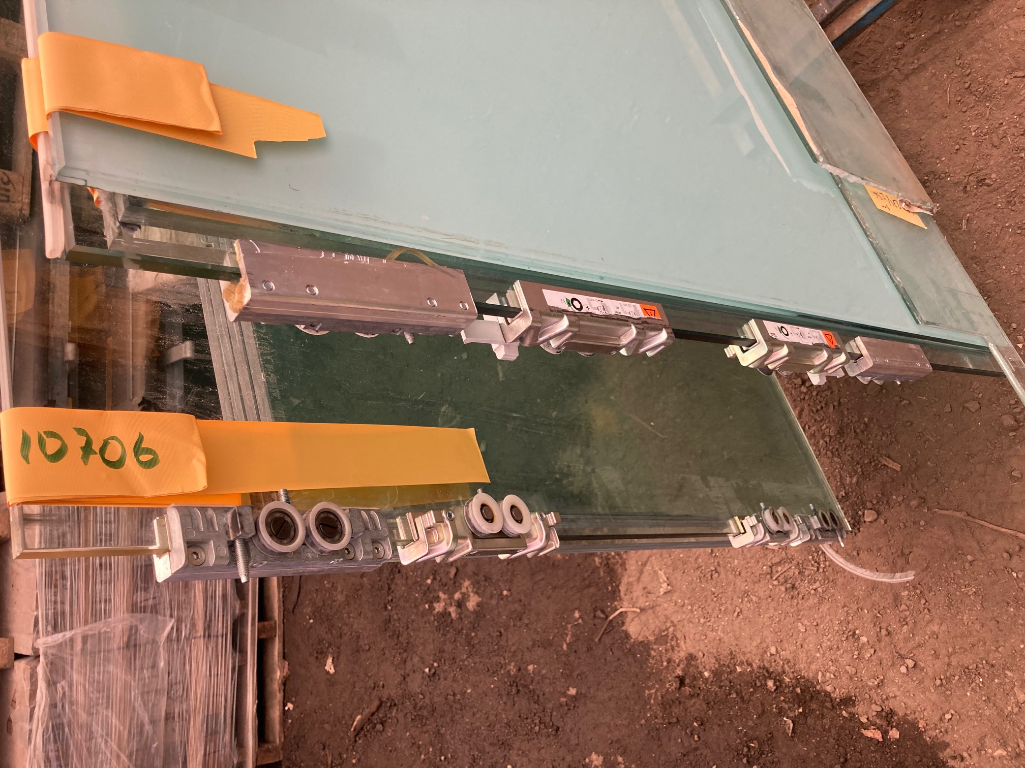 Skjutdörrar + fasta glas, 4st kontor ca 1550x275cm - 3