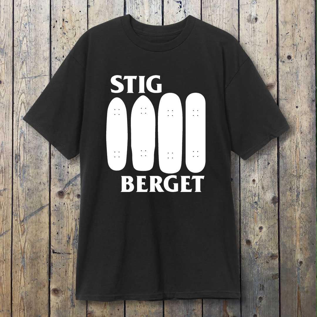 Stigberget Black Flag Tee Black