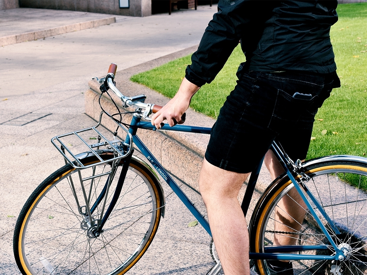 BLB BUTTERFLY 3SPD TOWN BIKE - BLACK - 4