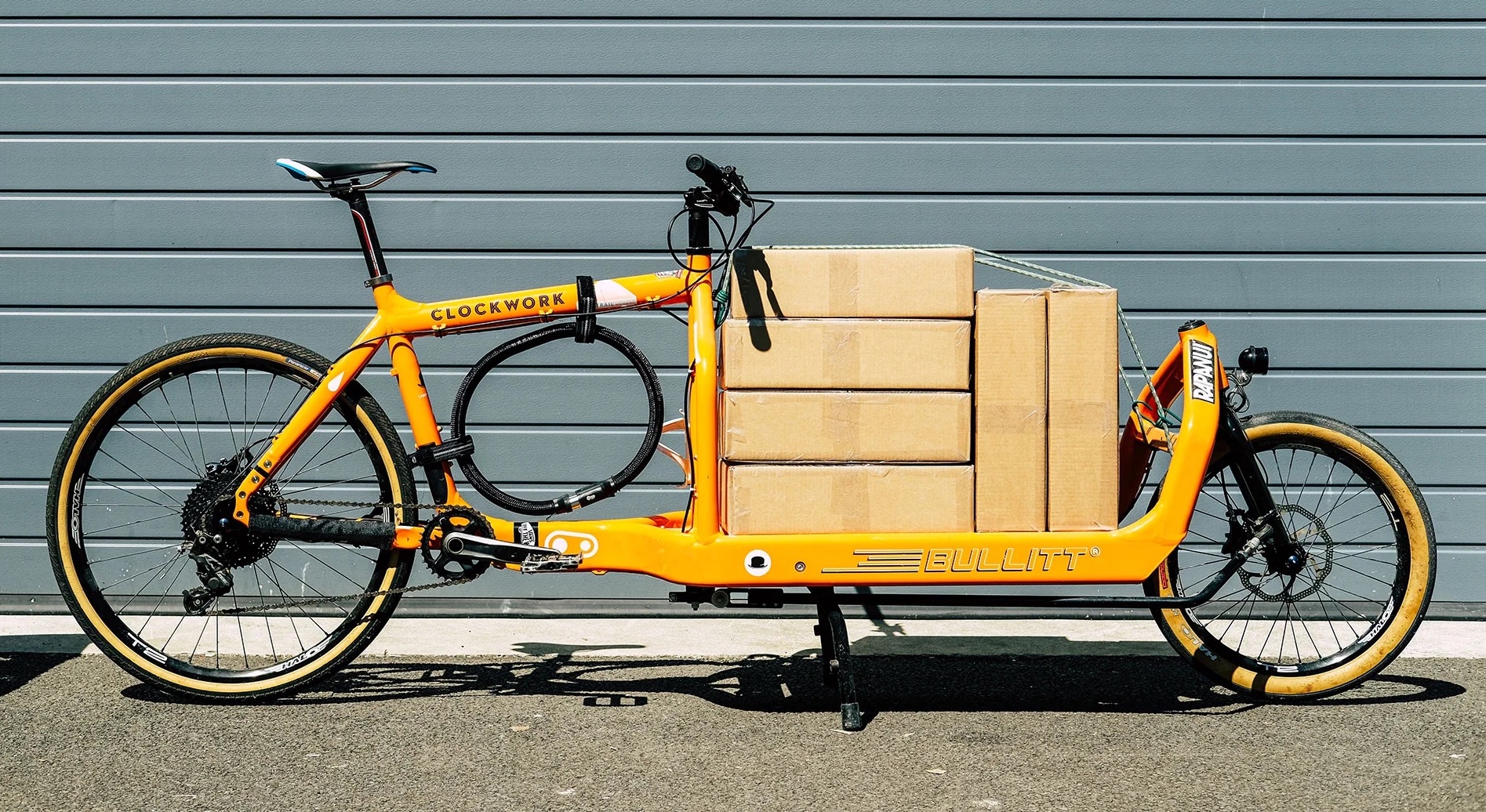 Bullit bikes Detta är den lättaste, snabbaste och mest responsiva lastcykeln man kan köpa för pengar. 