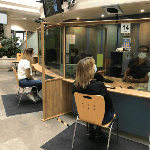 Riktade högtalare på en bank