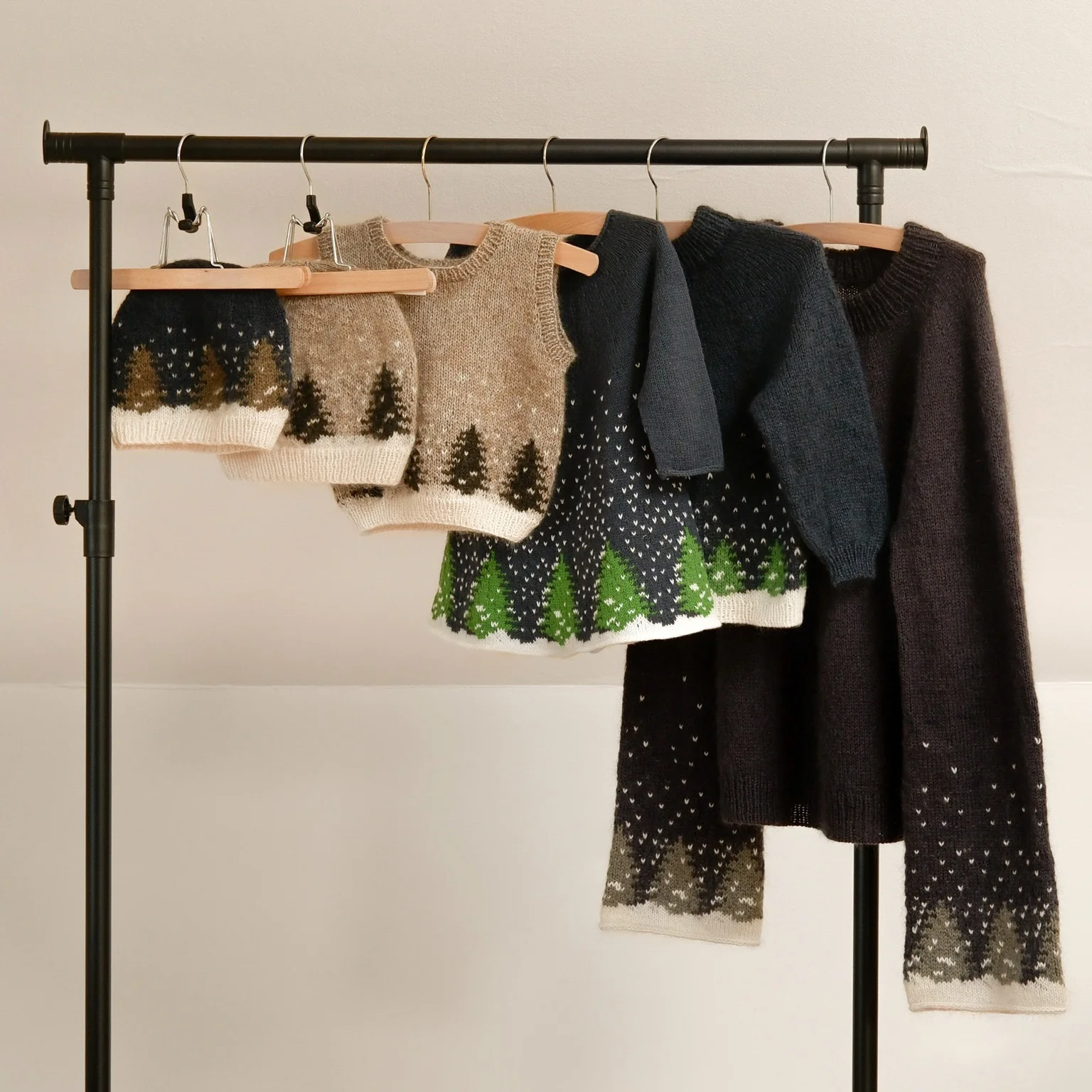 Yarnkit Snow Slipover | Knitting For Olive - 7