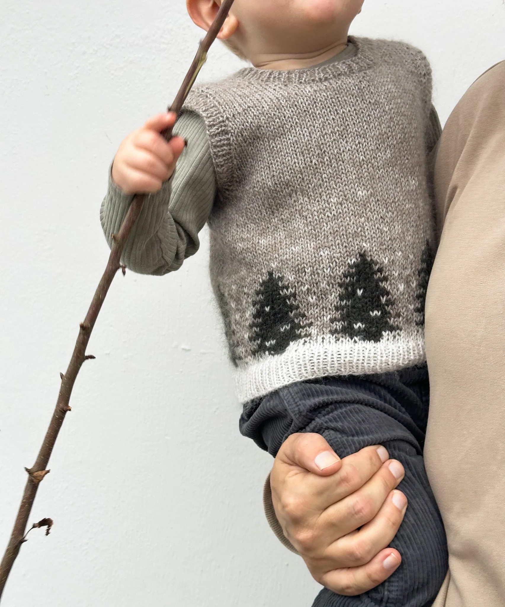 Yarnkit Snow Slipover | Knitting For Olive - 3