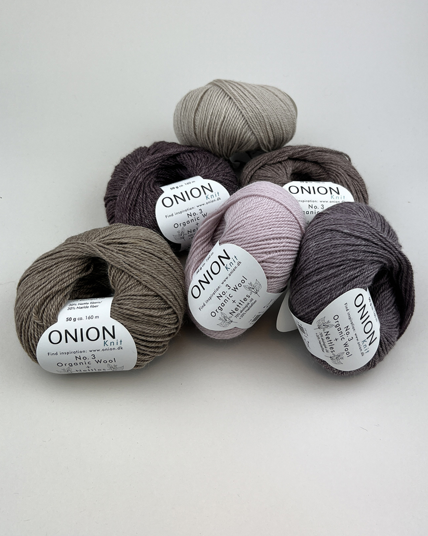 No 3. Organic Wool & Nettles - Onion
