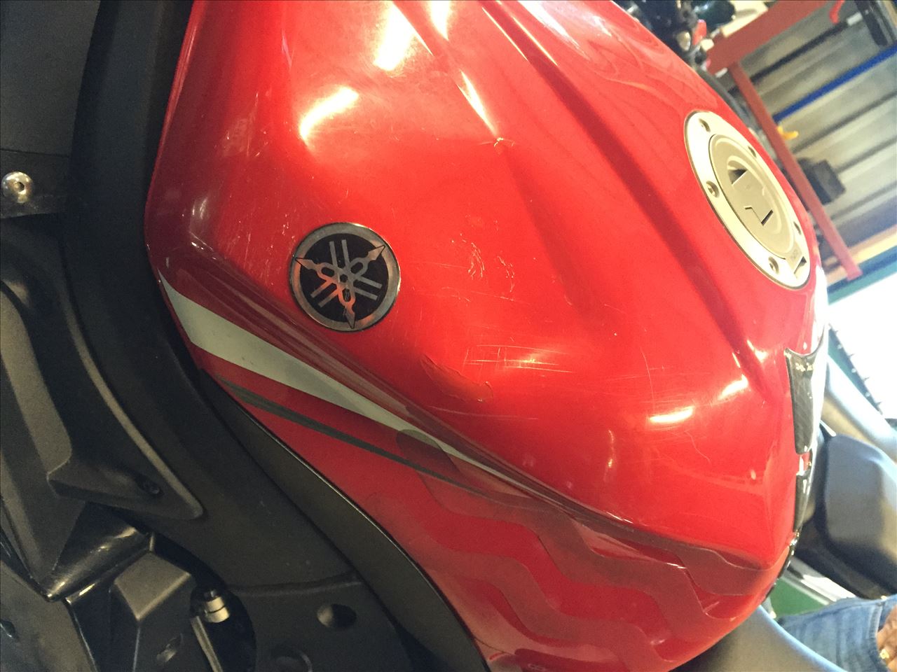 YAMAHA YZF-R6 -03 - 2