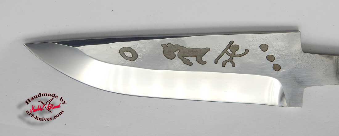 B21EH Petroglyphs blade - 2