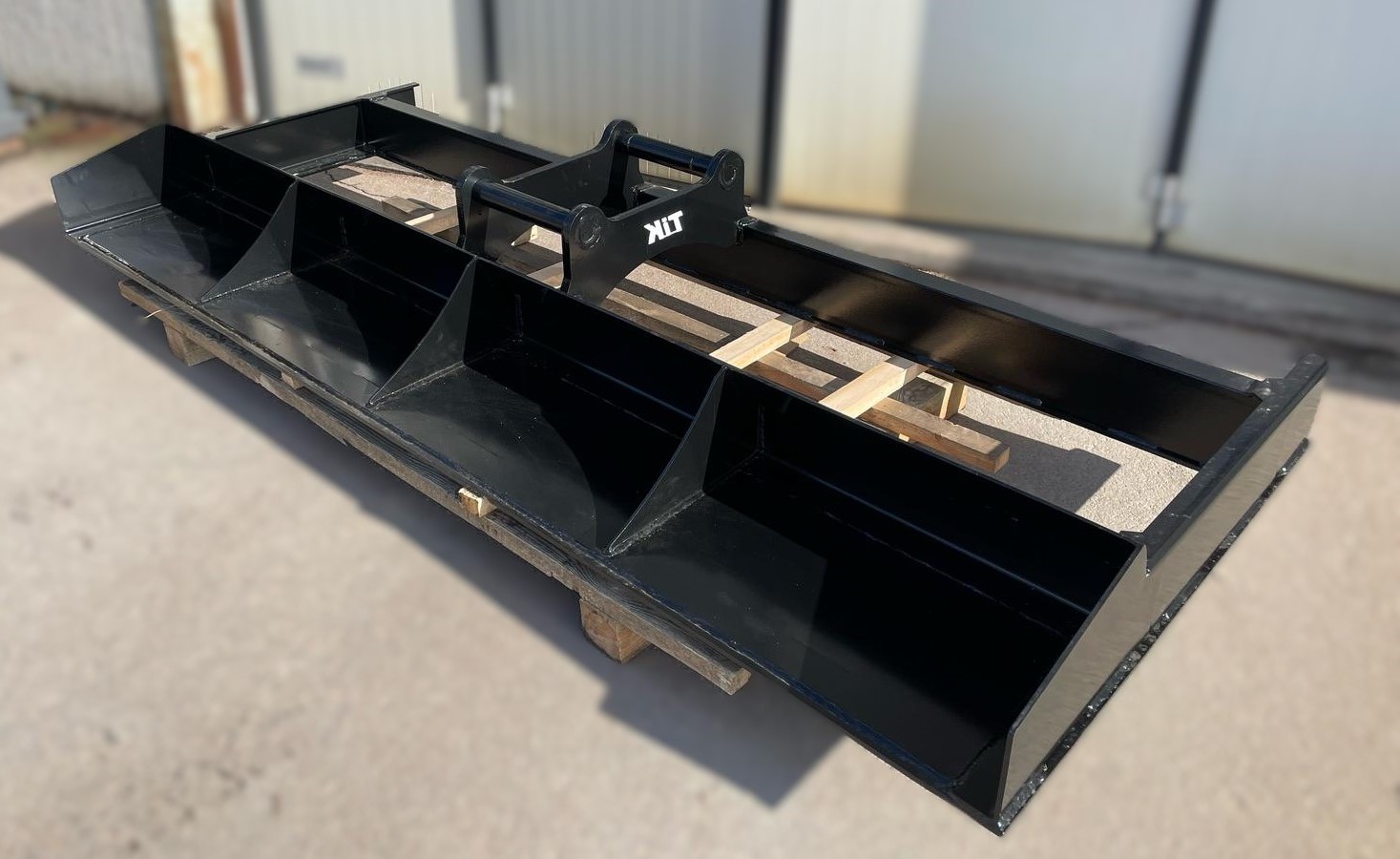 Planeringsbalk med materialfack 2,5 meter. S45, S50, S60 - 2