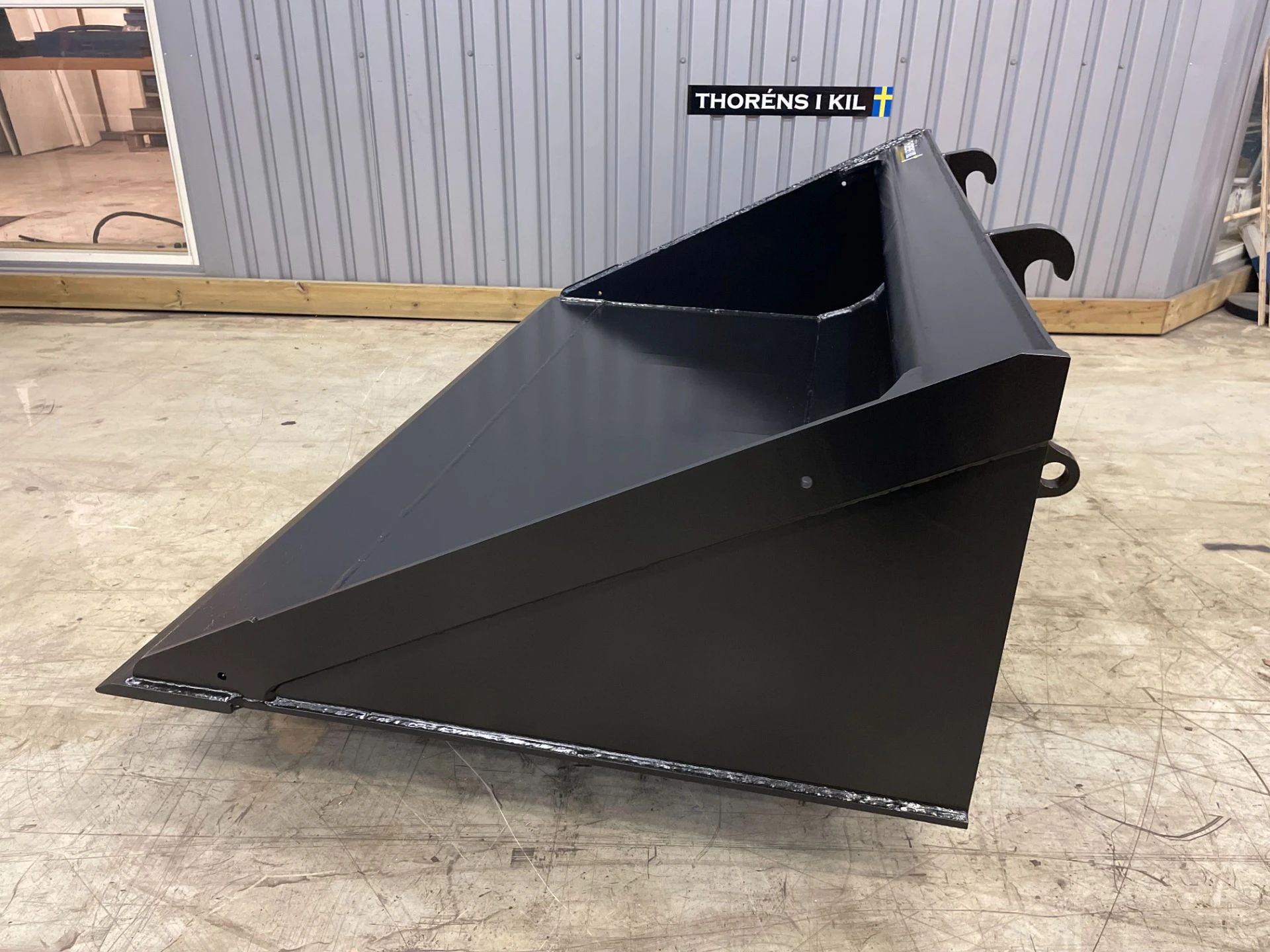 2,6 METER. Planeringsskopor med slitdelar i Hardox® - 4