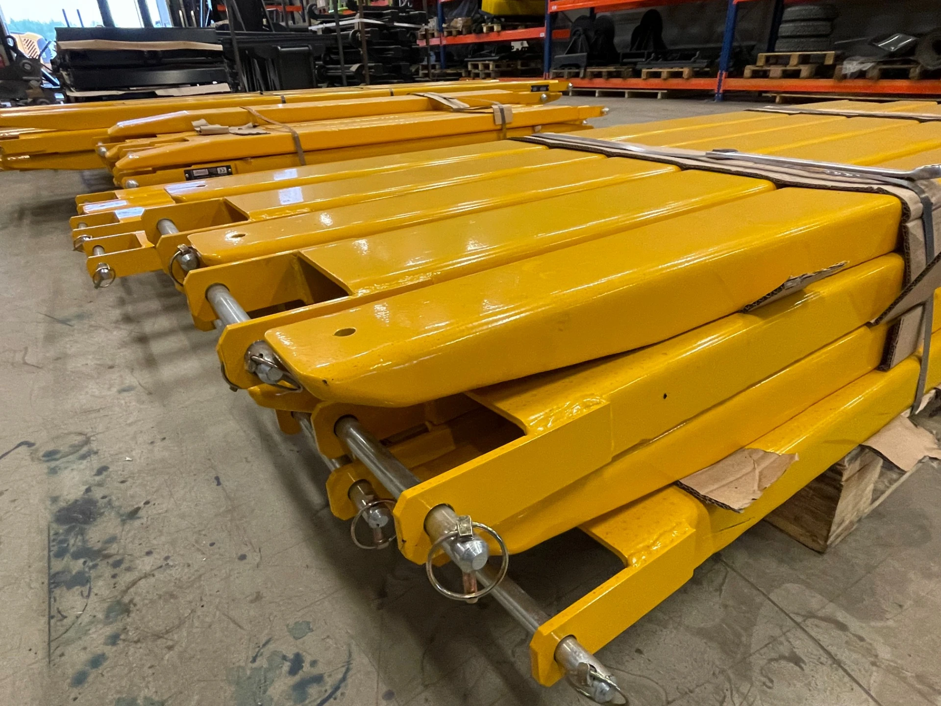 Förlängningsgafflar 2,5 ton  1,8 meter. Passar 100x40mm gaffelben - 4