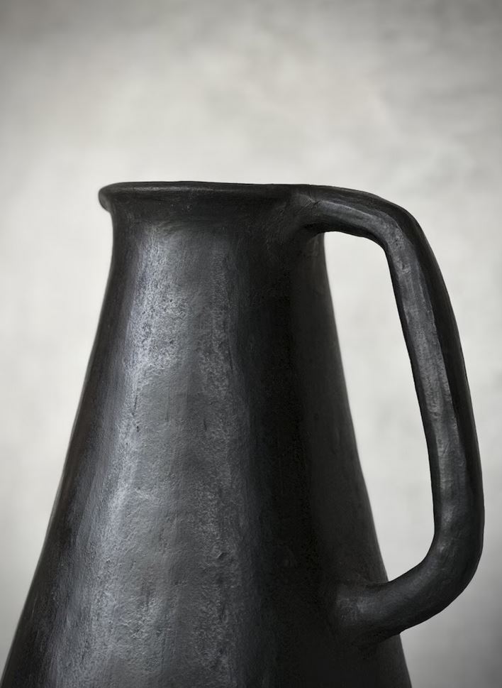 LOLO pitcher/vase, black antique  - 3