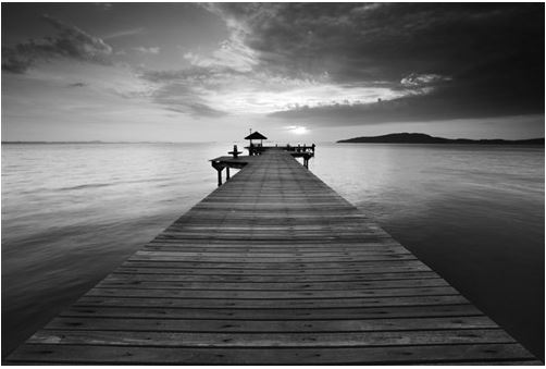 Pier black white