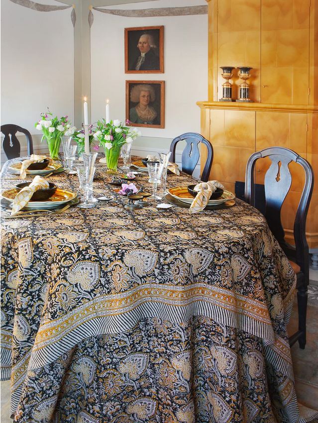 Linen Tablecloth - Oriental- Black - 2