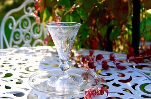 Litet glas med gravyr - 2