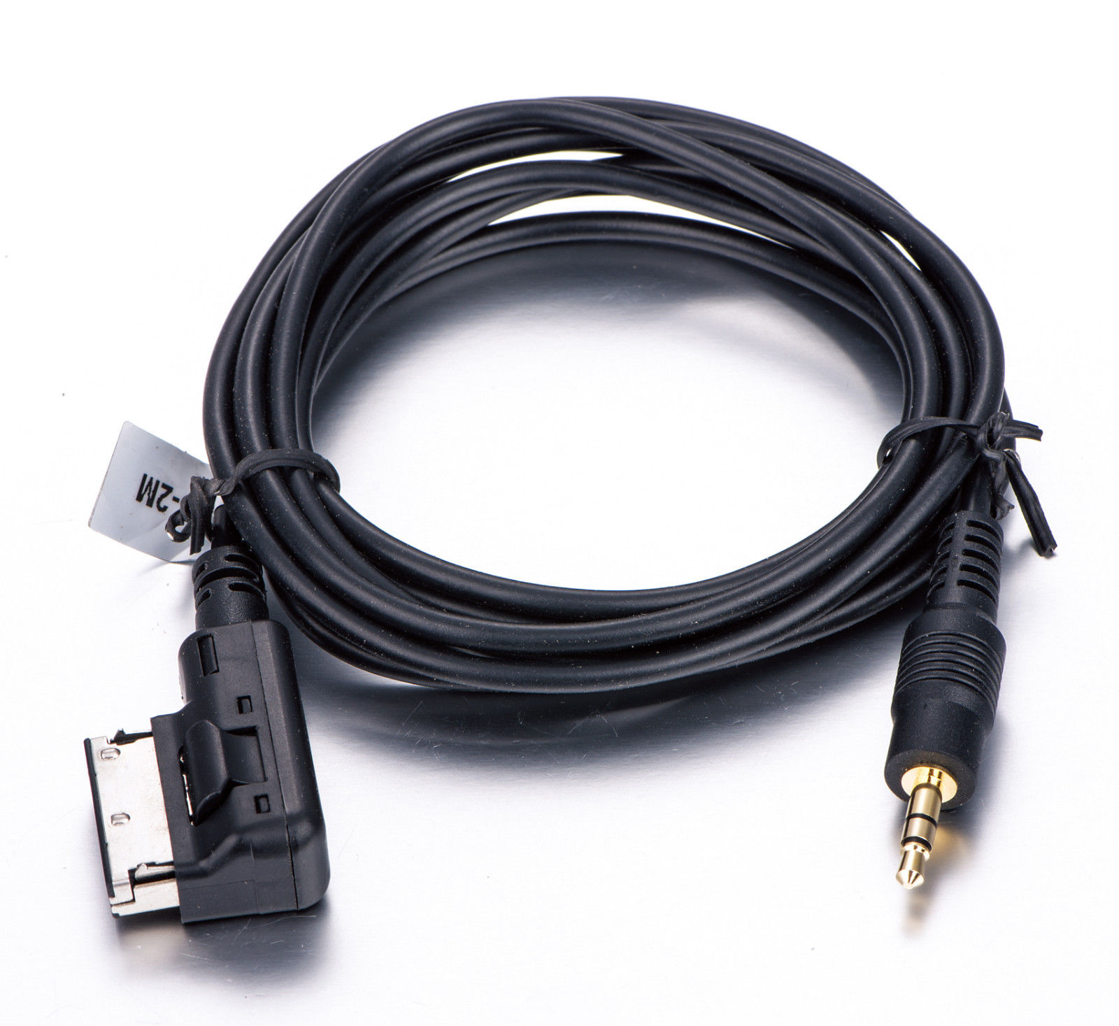 AMI-kabel med 3,5 mm, 2 meter