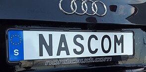 Nummerplåtshållare + Reklamlist
