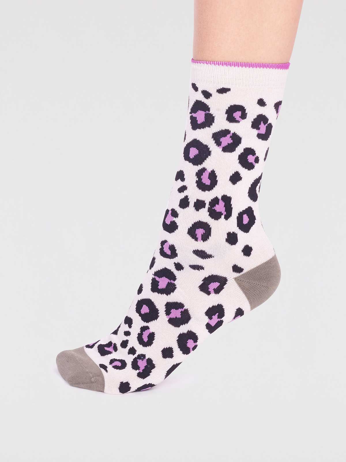 Presenttips! Bambustrumpor med leopardmönster - 5