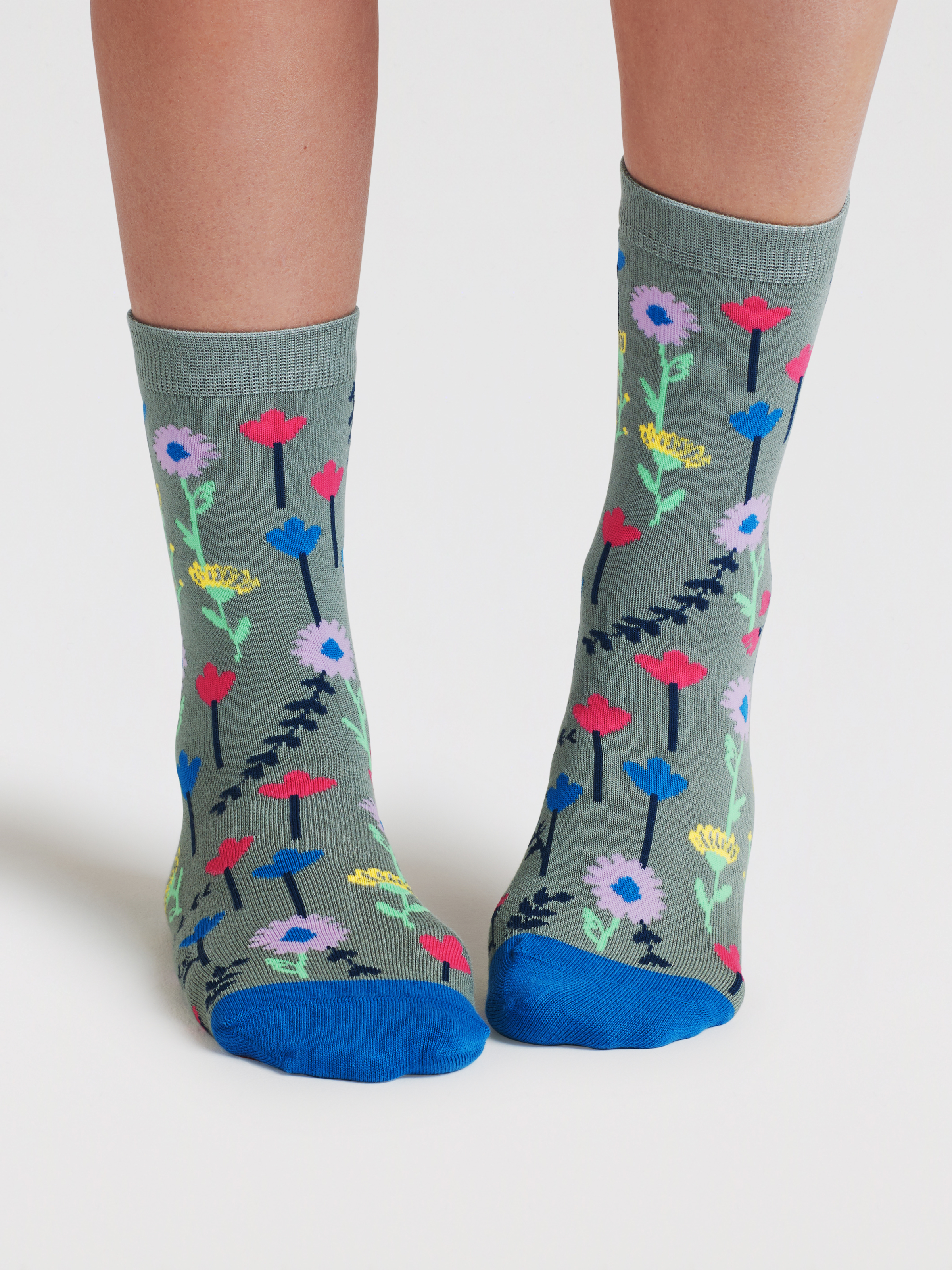 Presenttips! 7-pack bambustrumpor med blommiga mönster - 5