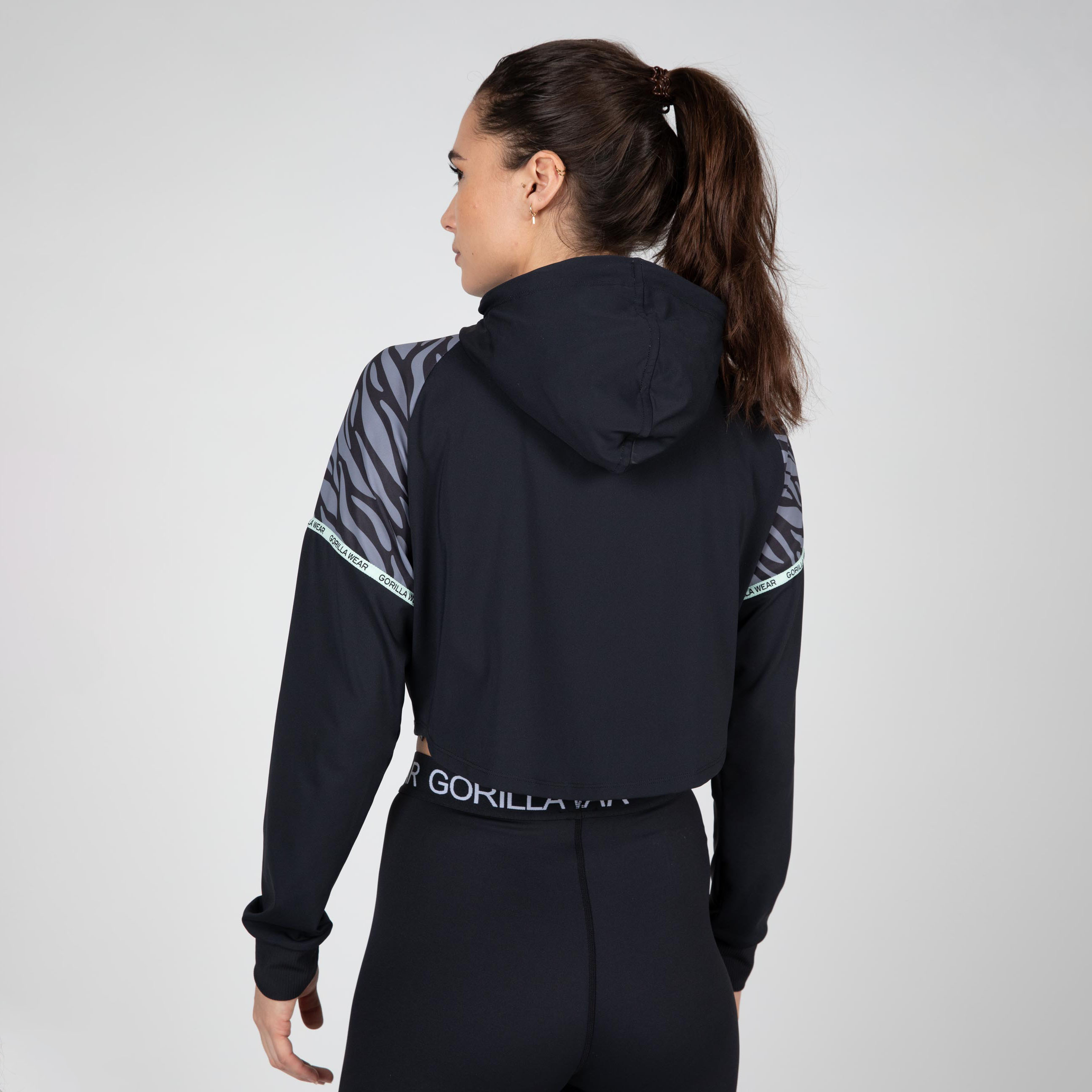 Zion Cropped Hoodie, black - 2
