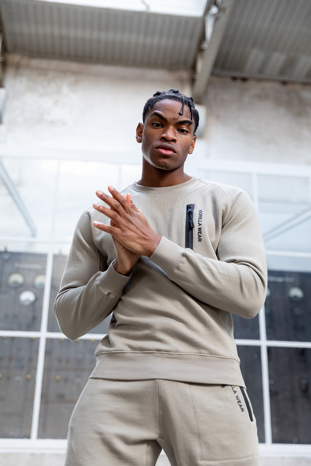 Newark Sweater, black - 12