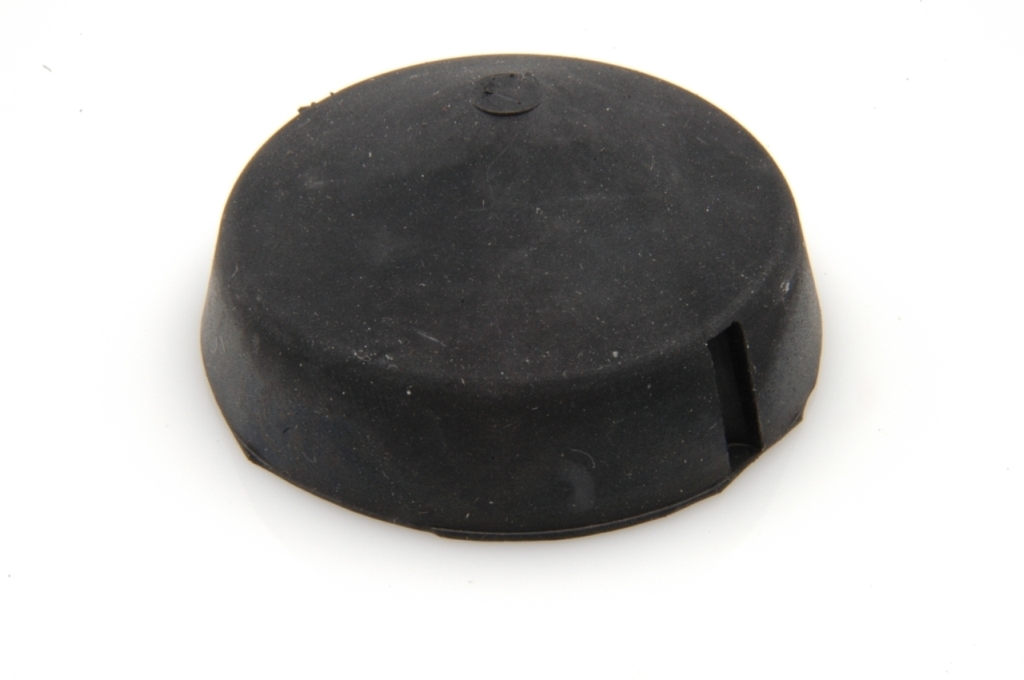 Genomslagsgummi fram