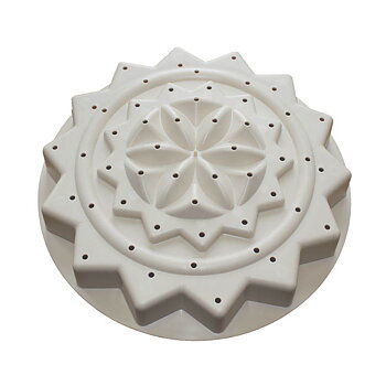 Äggostform plast 250 mm.  Recept medföljer. Perfekt inför Äggostens dag 28 mars