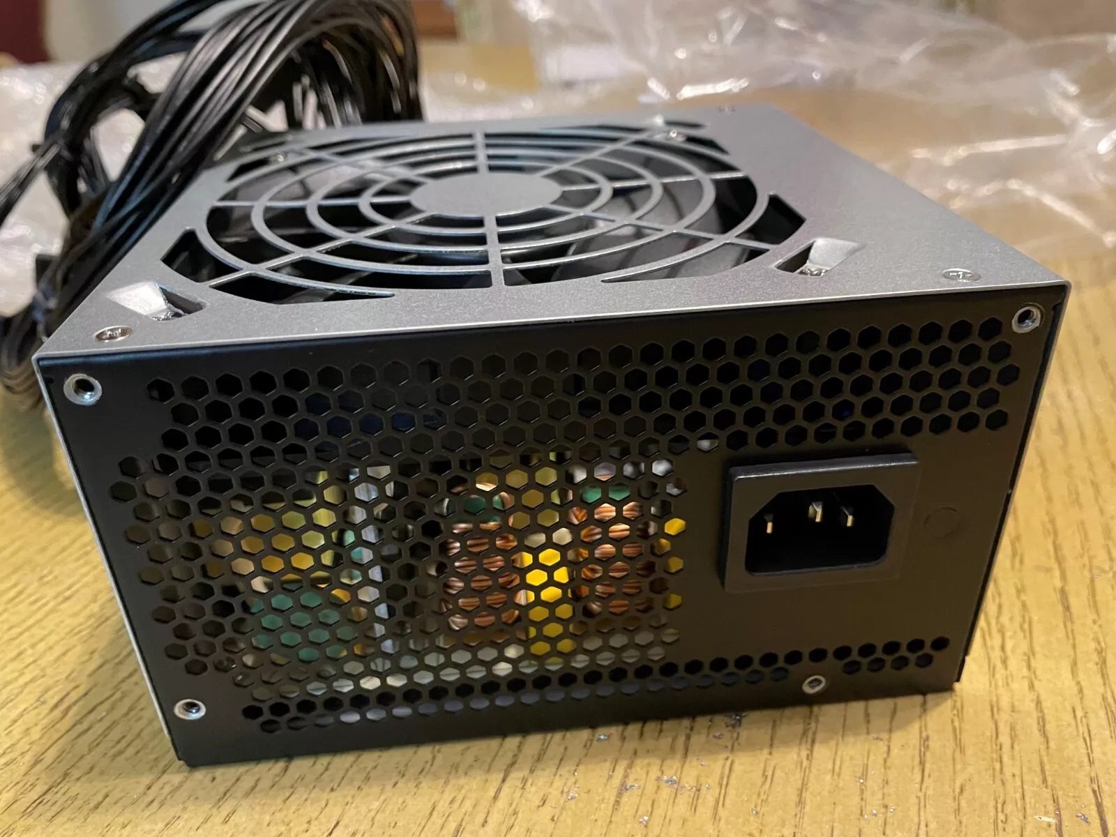 (5P50V03214 )Lenovo PWR_SUPPLY 100-240Vac,500W 85% PSU