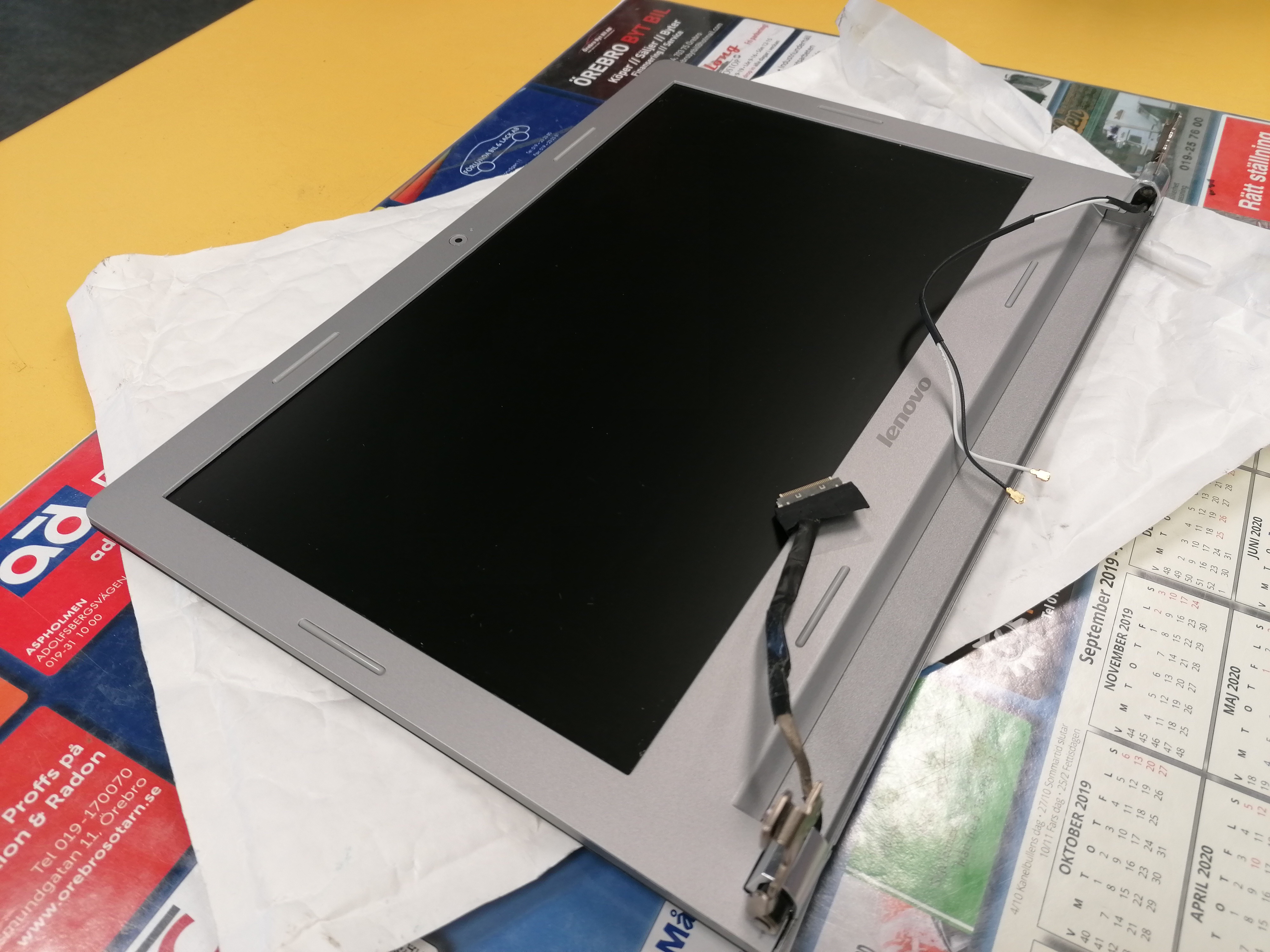 Orignal LCD skärm till Lenovo M30-70 13 , Komplett med kablar och back Cover(Använt)