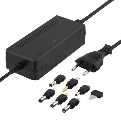 DELTACO nätadapter 100-240V till 5-15V DC 3A, utbytbara kontakter