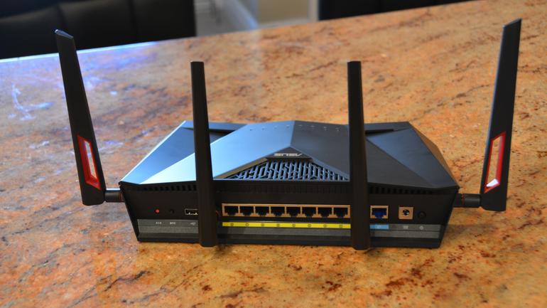 ASUS RT-AC88U NORDIC, Trådlös Router med 8 Gigabyte lan portar
