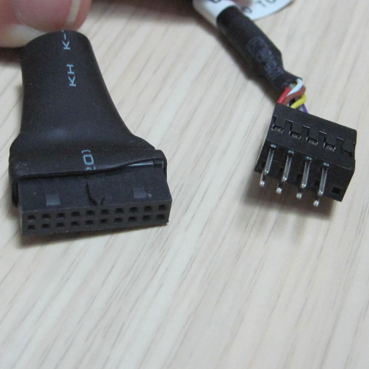 Chassie(261351121140)USB 3.0 20pin hane till usb 2.0 9pin hona converter kabel