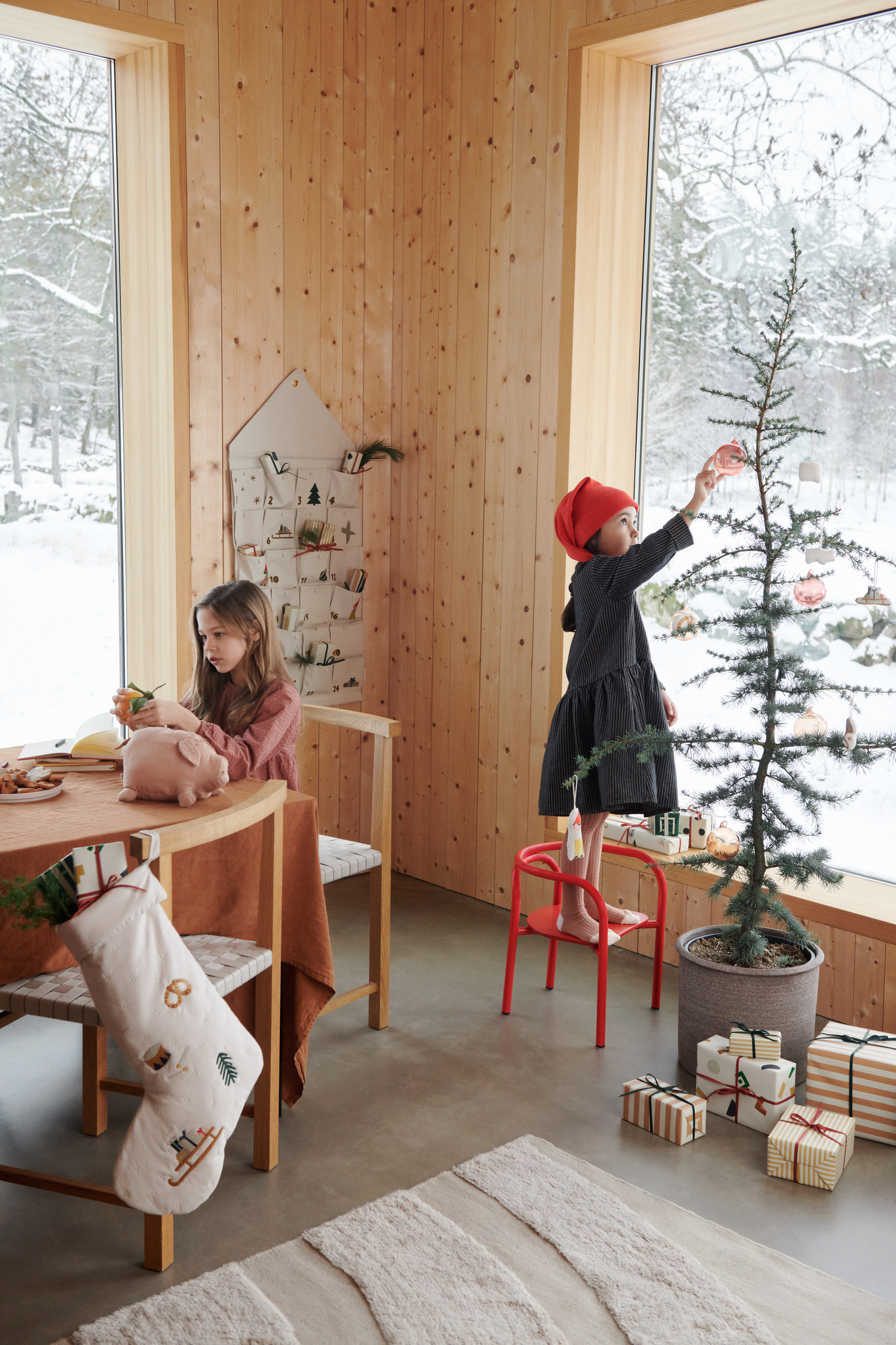 Liewood - Babbo Christmas Gift Calendar, Holiday / Sandy mix
