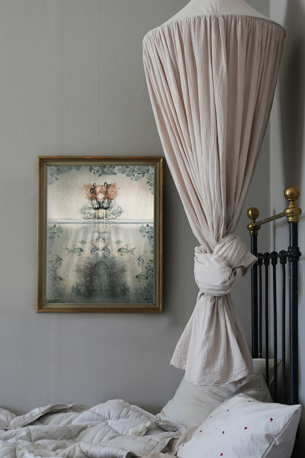 Mrs Mighetto -  Poster, Lonely in the land of letters 40x50cm