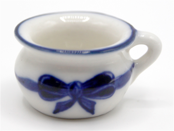 Chamber Pot With Handle (Bone China)