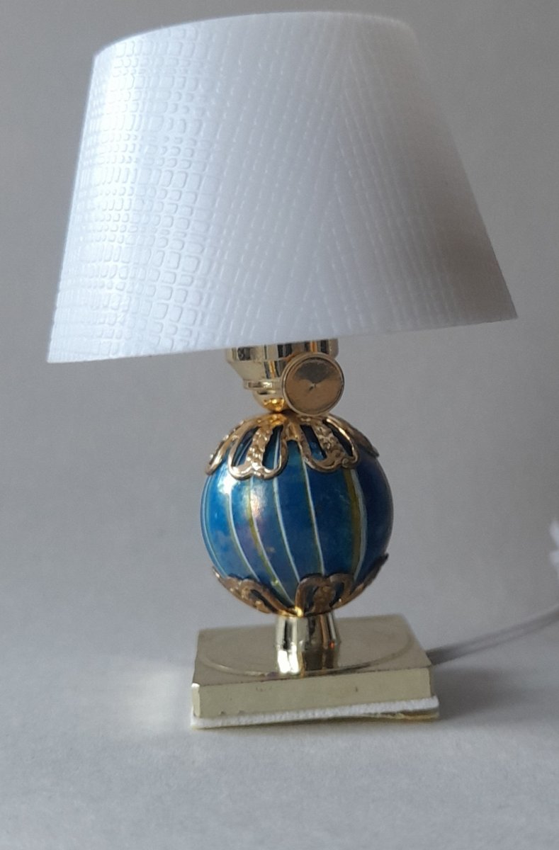 Bordslampa skärm, med sladd