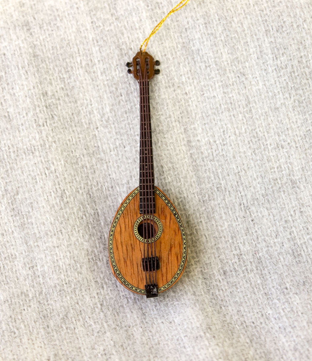 Lute - 2