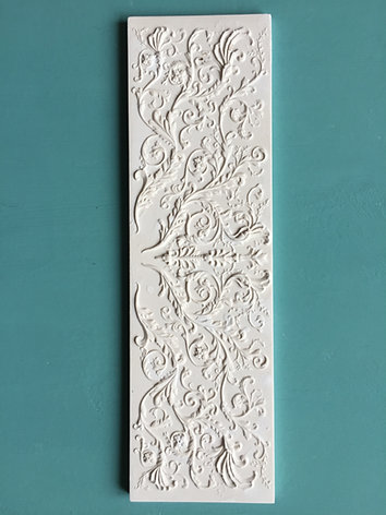 Marie Antoinette Dayroom wallpaper - from Alison Davies - 3
