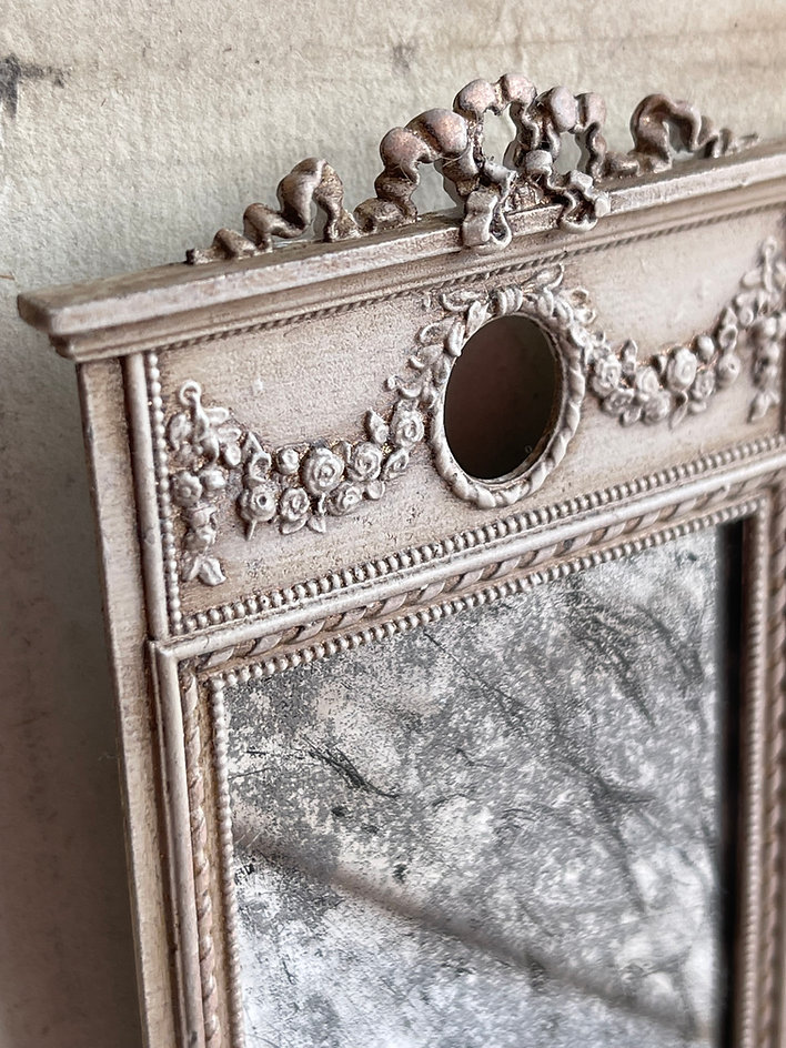 Tremeau French mirror Mirror with small oval 18th century  -  from Alison Davies - 4