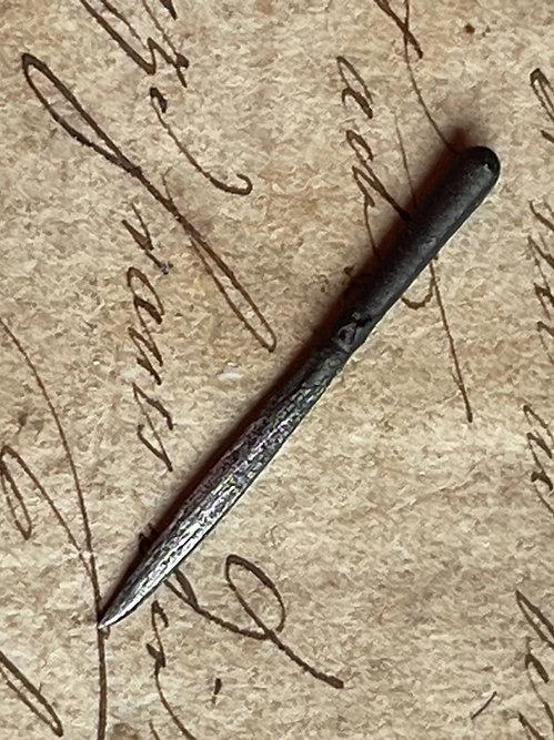 Brevkniv - omålad i metall - från Alison Davies