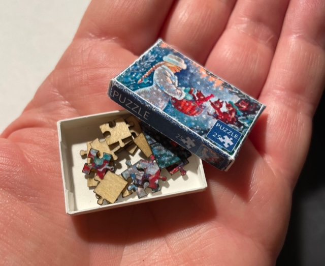 Jigsaw- puzzel from Mormors dockskåp