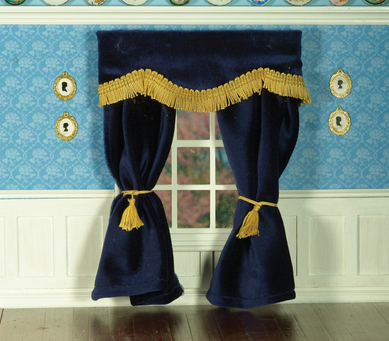 Curtains blue Velvet