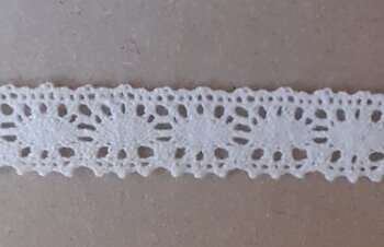 Lace lwhite- 1,2 cm wide