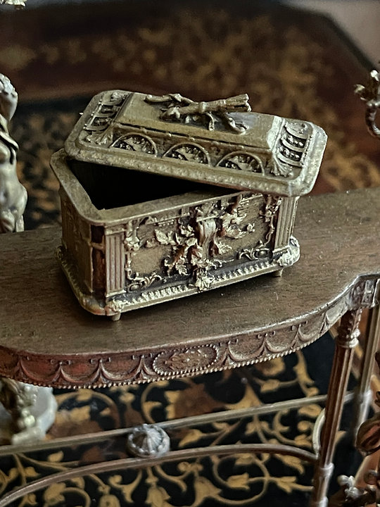 18th C. Table casket Large - unpainted from Alison Davies - 2
